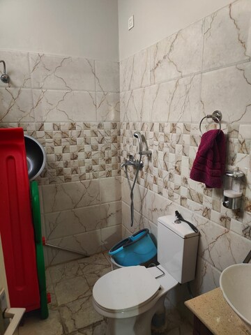 Attached Bathroom in 3 BHK Apartment at Sector 115 – for Rent
