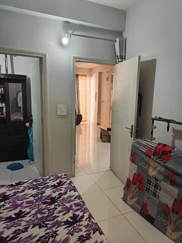 Living Room in 3 BHK Apartment at Sector 115 – for Rent
