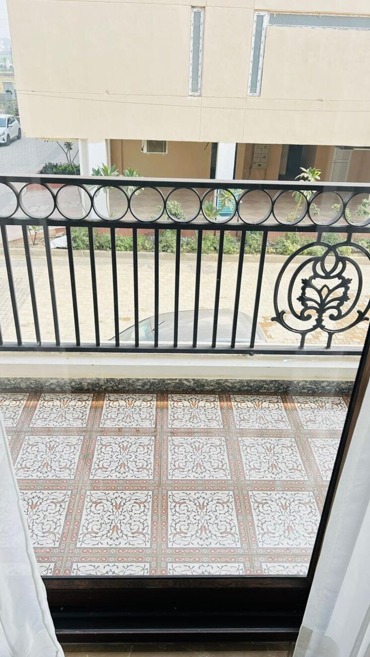 Balcony, kharar 3 Bedroom 1200 Sq.Ft. Builder Floor In Kharar Mohali 8121628