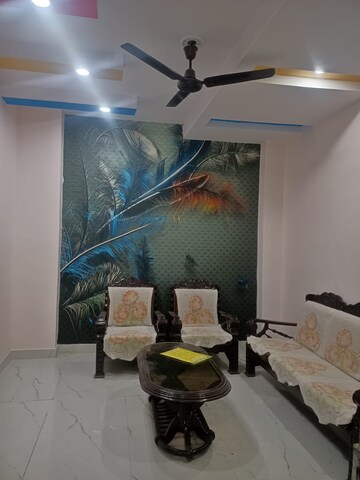 Master Bedroom in 2 BHK Builder Floor at Dwarka Mor – for Rent