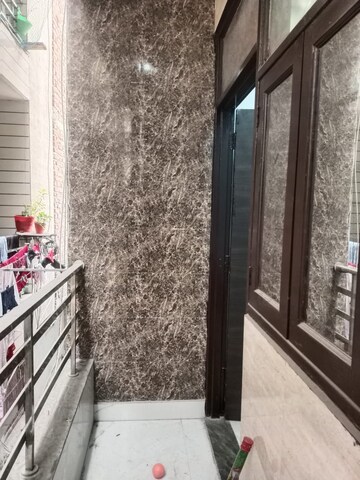 Building Lobby in 2 BHK Builder Floor at Dwarka Mor – for Rent