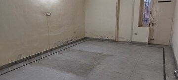 Room in 2 BHK Independent House at Sector 48 – for Sale