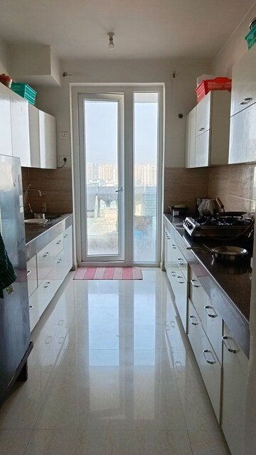 Kitchen in 3 BHK Apartment at Omaxe Royal Residency Faridabad, Sector 79 – for Rent