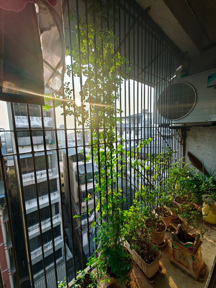 Balcony, thane east 2 Bedroom 620 Sq.Ft. Apartment In Thane East Thane 8121975