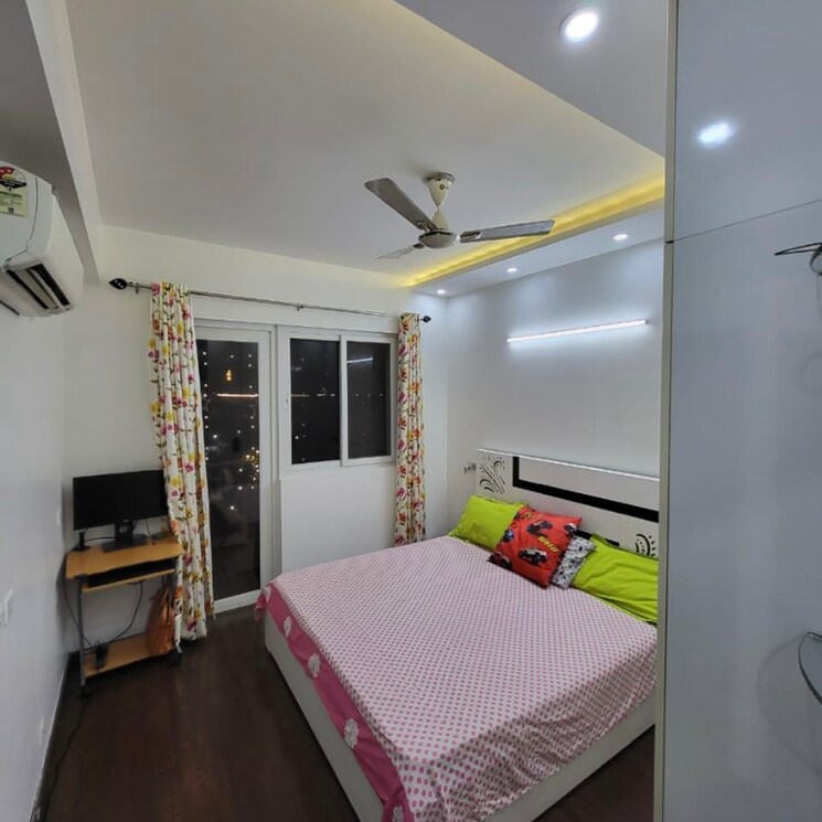 Bedroom, paras-irene 3 Bedroom 1830 Sq.Ft. Apartment In Sector 70a Gurgaon 8122074