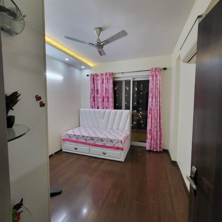 Bedroom, paras-irene 3 Bedroom 1830 Sq.Ft. Apartment In Sector 70a Gurgaon 8122074