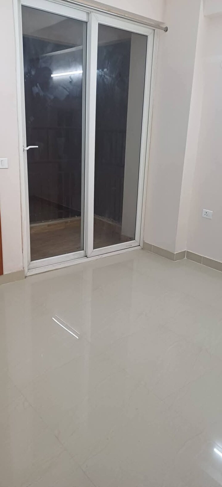 Room, amrapali-golf-homes 2 Bedroom 835 Sq.Ft. Apartment In Sector 4, Greater Noida Greater Noida 8122042