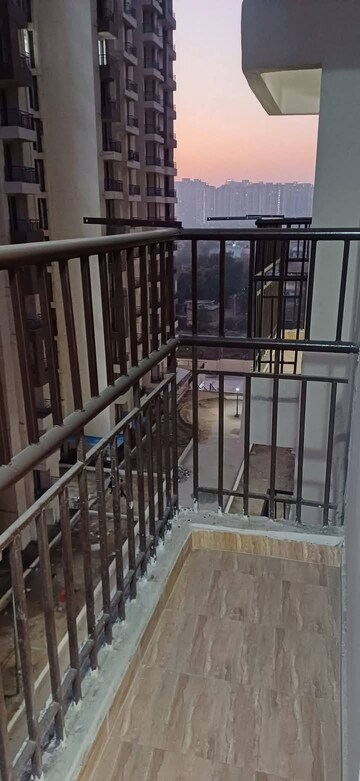 Balcony in 2 BHK Apartment at Amrapali Golf Homes, Sector 4, Greater Noida – for Sale