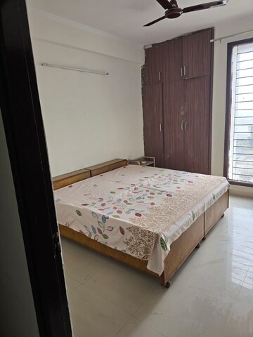 Bedroom in 3 BHK Apartment at Sector 127 – for Rent