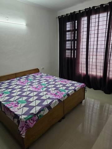 Bedroom in 3 BHK Apartment at Sector 127 – for Rent