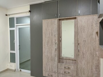 2 BHK Apartment For Rent in Mahagun Mywoods, Sector 16c Greater Noida