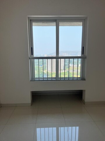 Room in 2 BHK Apartment at Marathon Nexzone Zodiac 1, New Panvel – for Rent