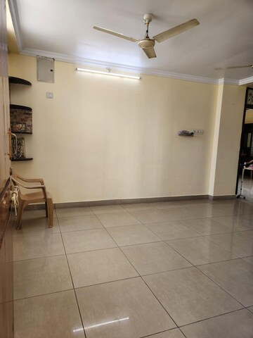 Room in 3 BHK Apartment at Vijay Sai Charan Residency, Miyapur – for Rent