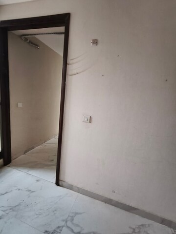  3.5 BHK Apartment at Sector 74 – for Sale