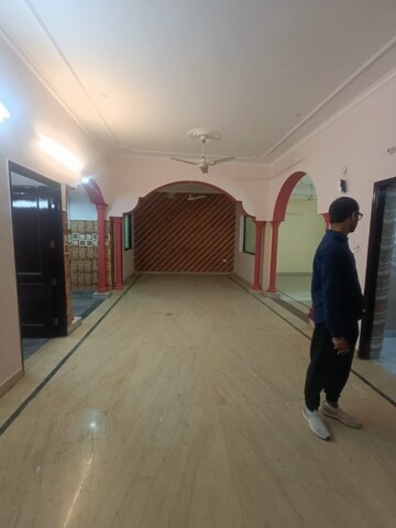 2 BHK Builder Floor For Rent in Sector 41