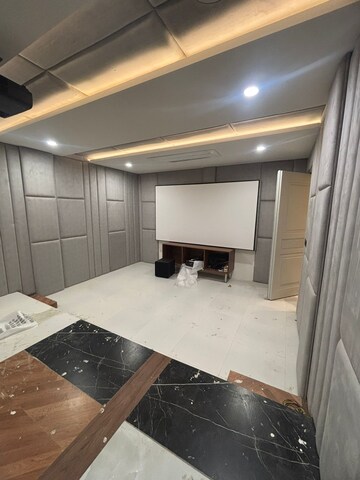 Kitchen in 5 BHK Builder Floor at Sector 60 – for Sale