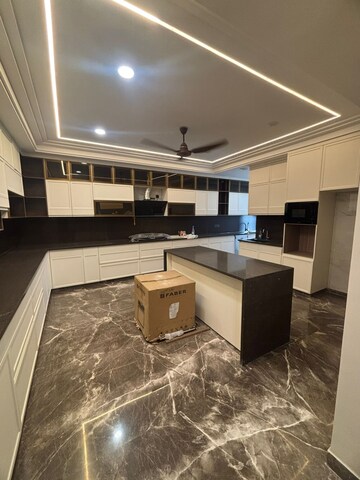 Kitchen in 5 BHK Builder Floor at Sector 60 – for Sale