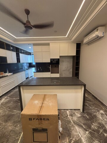 Kitchen in 5 BHK Builder Floor at Sector 60 – for Sale