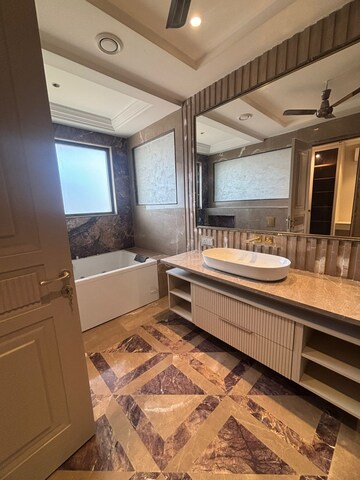 Kitchen in 5 BHK Builder Floor at Sector 60 – for Sale