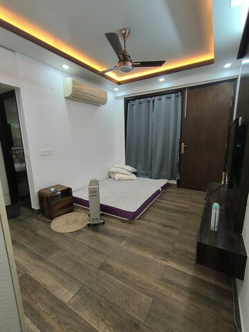 Gym in 2 BHK Builder Floor at Malviya Nagar – for Sale