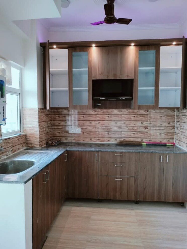 Kitchen, amrapali-leisure-park 3 Bedroom 1145 Sq.Ft. Apartment In Amrapali Leisure Valley Greater Noida 8122353