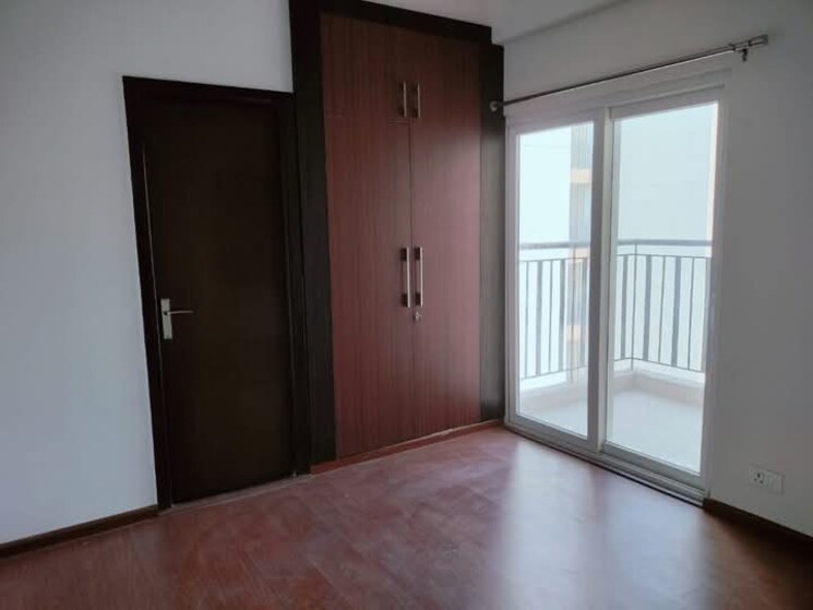 Room, amrapali-leisure-park 3 Bedroom 1145 Sq.Ft. Apartment In Amrapali Leisure Valley Greater Noida 8122353