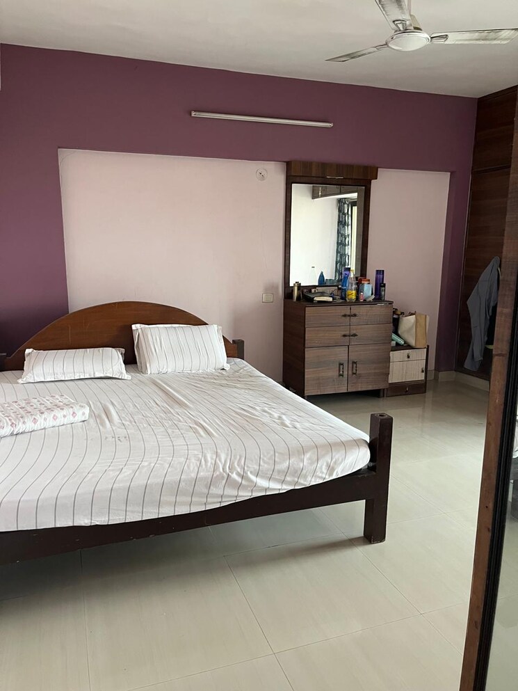 Bedroom, nri-complex-phase-2 3 Bedroom 1800 Sq.Ft. Apartment In Seawoods Navi Mumbai 8122361