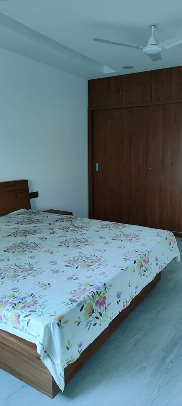 Bedroom in 4 BHK Villa at Gangapur Road – for Rent