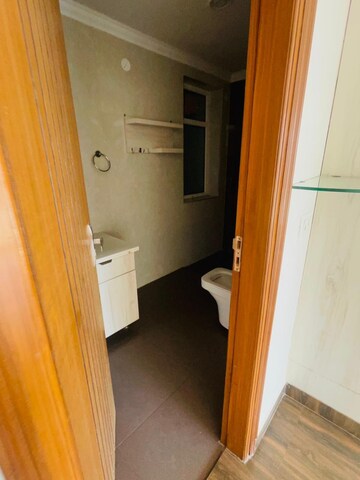 Kitchen in 3.5 BHK Builder Floor at Sector 23 – for Rent