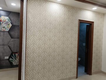 Room in 3 BHK Builder Floor at BPTP District, Sector 81 – for Sale