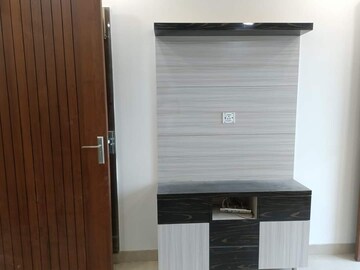 Bathroom in 3 BHK Builder Floor at BPTP District, Sector 81 – for Sale