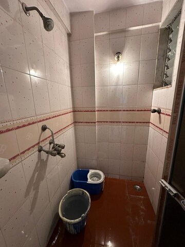 Bathroom in 1 BHK Apartment at Aashirwad CHS, Ghansoli – for Sale