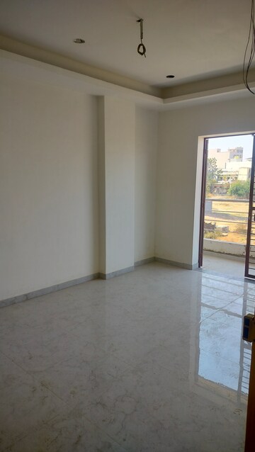 Room in 2 BHK Builder Floor at Dabha – for Sale