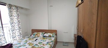 Bedroom in 2 BHK Apartment at Riverdale Tower, Andheri East – for Rent
