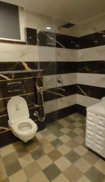 Team Area in 3 BHK Builder Floor at Ansal Sushant Lok I, Sector 43 – for Rent
