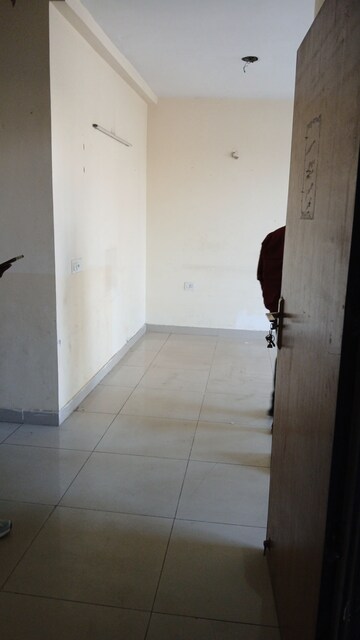 Bathroom in 2 BHK Apartment at Wave Floors, Mahurali – for Rent