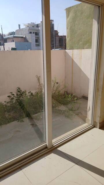 Balcony in 2 BHK Apartment at Wave Floors, Mahurali – for Rent