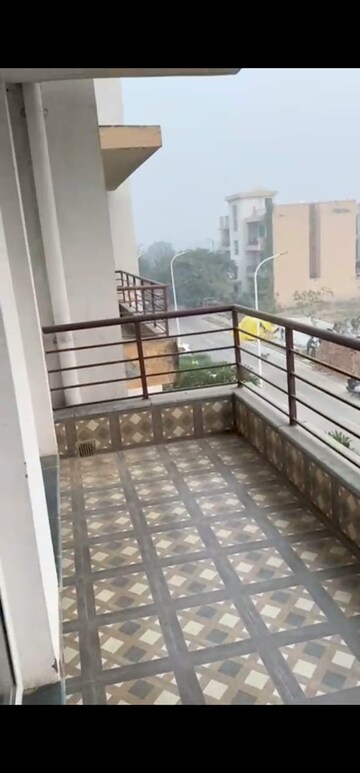 Staircase in 3 BHK Apartment at BPTP Parkland Pride, Sector 77 – for Rent