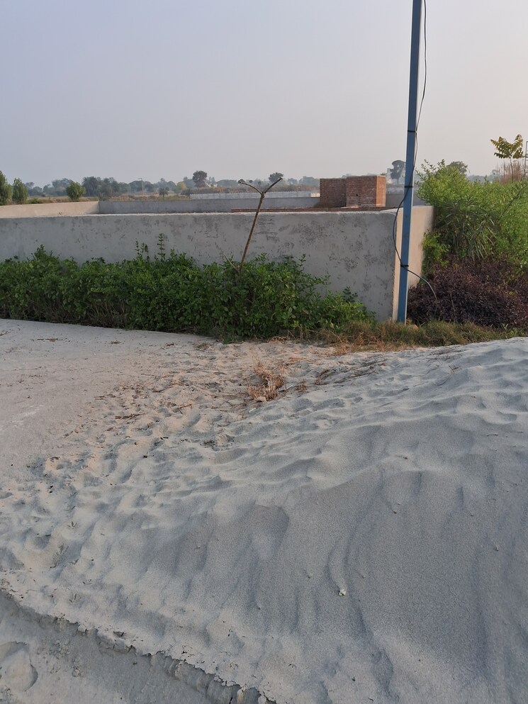 Exterior View, sector 29 yamuna expressway  566 Sq.Yd. Plot In Sector 29 Yamuna Expressway Greater Noida 8122676