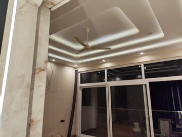 Building Lobby in 3 BHK Builder Floor at Stellar Okas Golf View, Sushant Golf City – for Rent