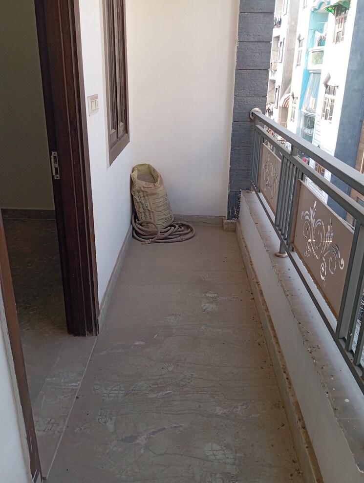 undefined, krishna nagar 2.5 Bedroom 100 Sq.Ft. Builder Floor In Krishna Nagar Delhi 8122706