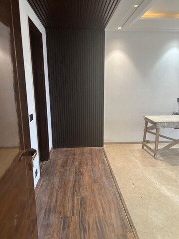 Staircase in 3 BHK Builder Floor at Ansal Sushant Lok I, Sector 43 – for Rent