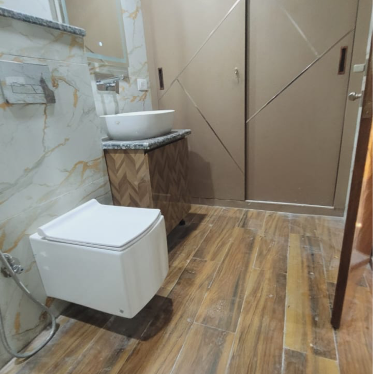 Bathroom, sector 1 4 Bedroom 370 Sq.Yd. Builder Floor In Sector 1 Gurgaon 8122756