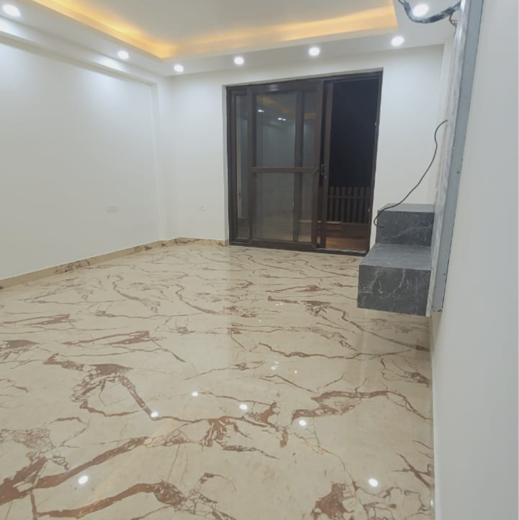 Room, sector 1 4 Bedroom 370 Sq.Yd. Builder Floor In Sector 1 Gurgaon 8122756