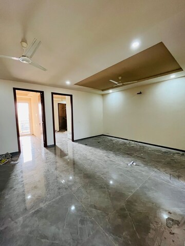 Room in 3 BHK Apartment at Aerocity – for Rent