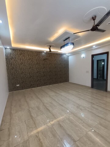 Master Plan in 3 BHK Builder Floor at Sector 42 – for Sale