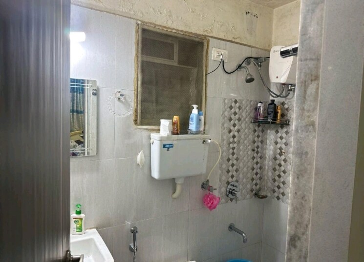 Bathroom, rosa-gardenia 1 Bedroom 640 Sq.Ft. Apartment In Ghodbunder Road Thane 8122754
