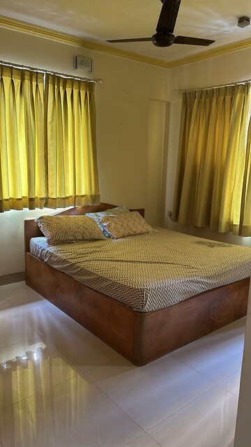 Bedroom in 3 BHK Apartment at Pacific Apartments, Andheri West – for Rent