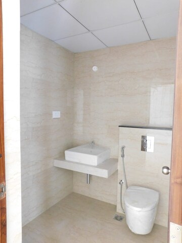 Bathroom in 4 BHK Apartment at Aurobindo Kohinoor, Serilingampally – for Sale