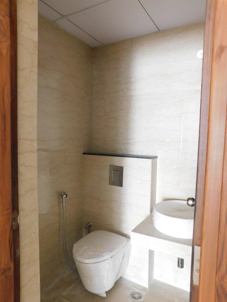 Bathroom, aurobindo-kohinoor 4 Bedroom 2928 Sq.Ft. Apartment In Serilingampally Hyderabad 8122776